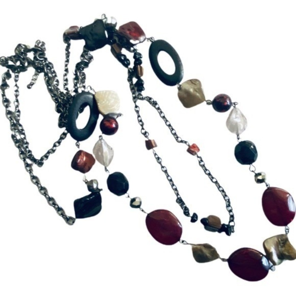 Red, black, mother of pearl bead 2 strand long gunmetal chain necklace - Picture 1 of 2